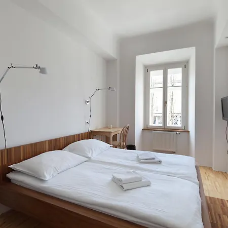 Julija&robert's Riverview Apartments&rooms