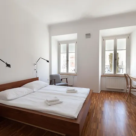 Julija&robert's Riverview Apartments&rooms Accommodatie bij particulieren Ljubljana