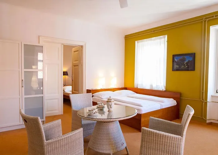 Julija&robert's Riverview And Pansiyon Ljubljana