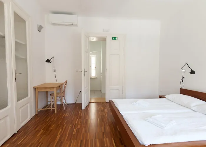 Pansiyon Julija&robert's Riverview And