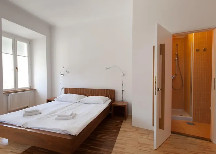 Privat bolig Julija&robert's Riverview And *