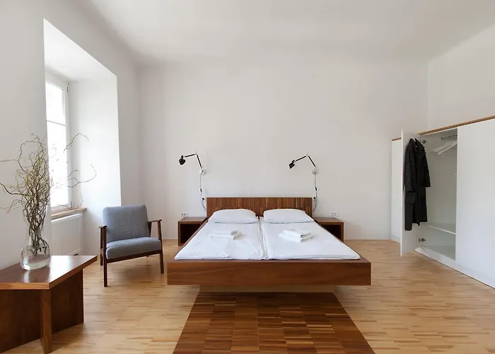 Julija&robert's Riverview And Pansiyon Ljubljana